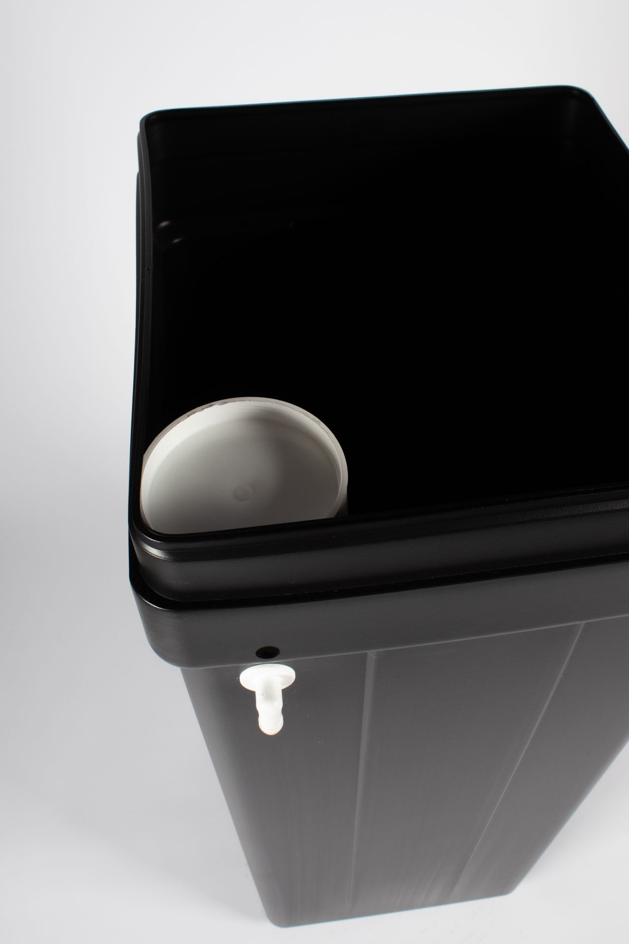 Clack Brine Tank 15x17x36 – Charcoal with Overflow Set